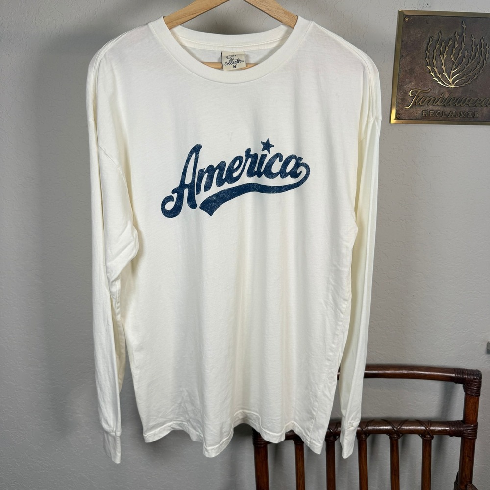 Oat Collective Womens America Graphic Long Sleeve Tee‎ Cream Navy Blue Size M
